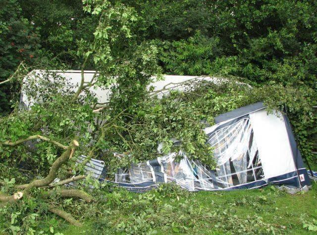 Tentschade? Laat het taxeren door onze tentenexpert!