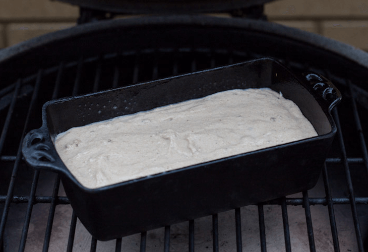 Bakken op een barbecue