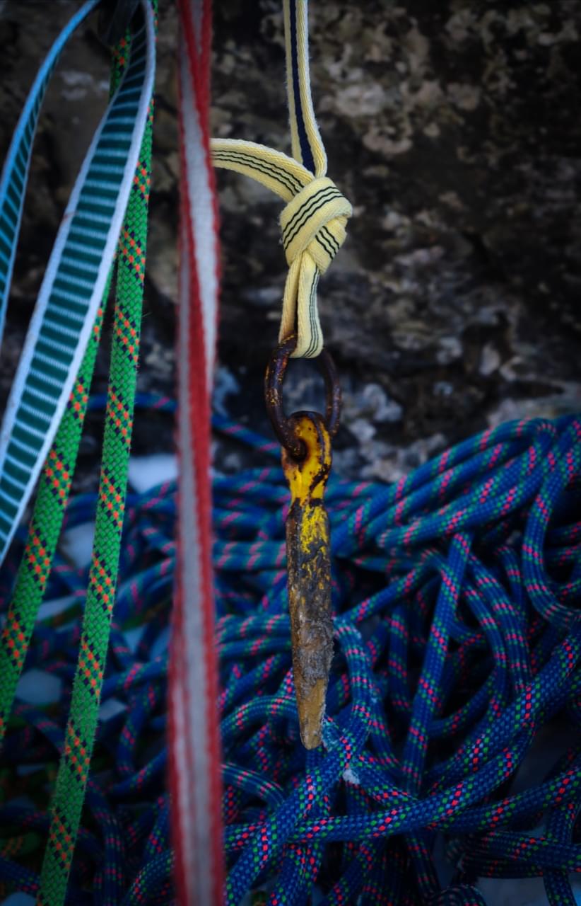 De hel breekt los!! door Menno  Visser,,,