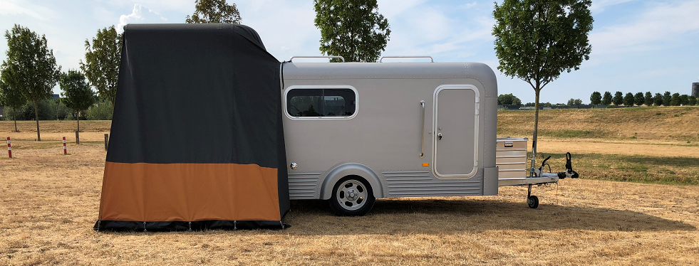 LUME Traveler, een unieke design caravan met een custom Hendriks tent!