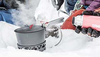 Kampeer vs lichtgewicht kookspullen