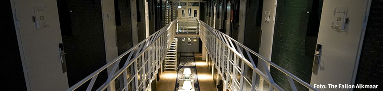 In de gevangenis: Slechts op bezoek