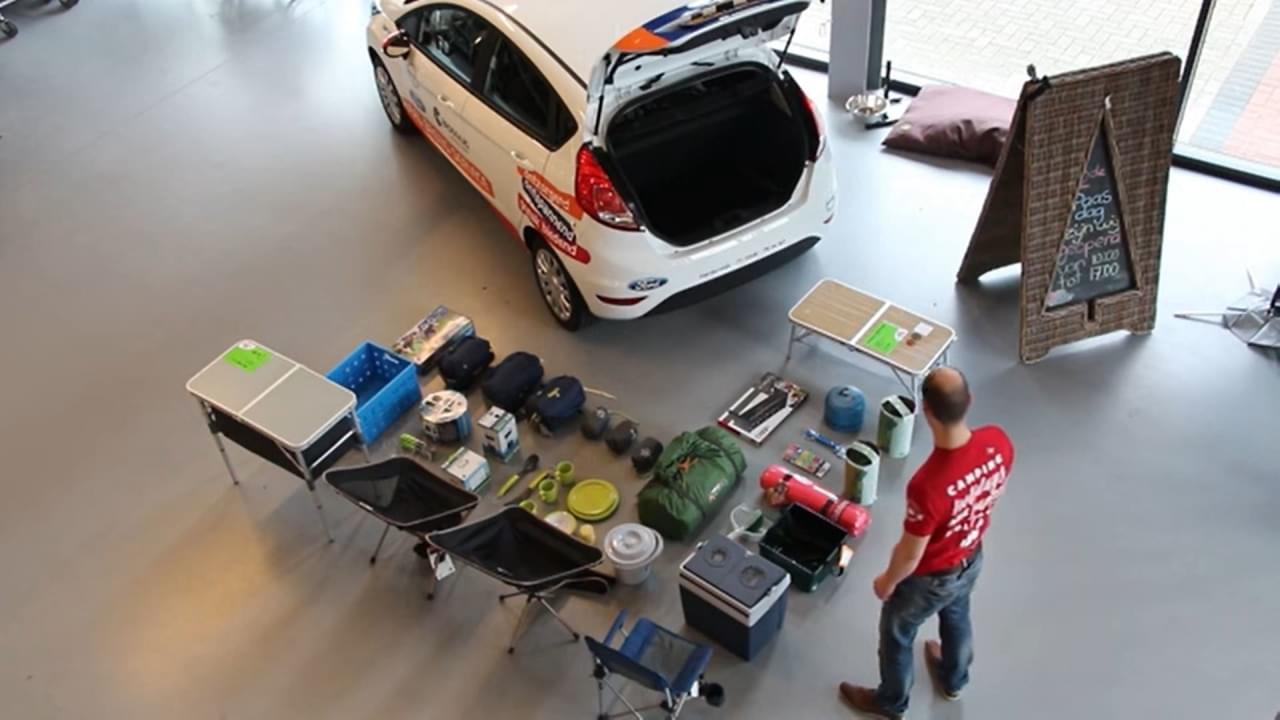 Kamperen met een kleine auto