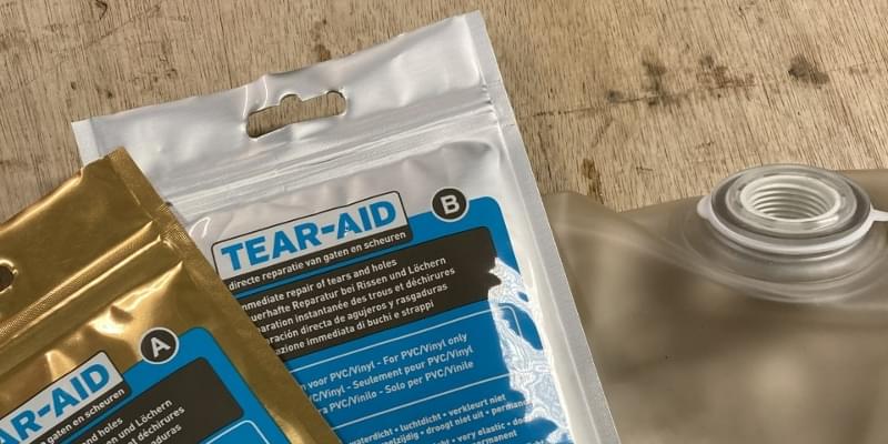 (Nood)reparaties aan tenten